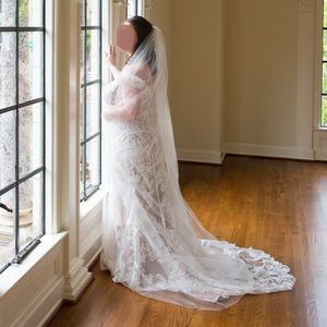 Ivory Wedding Veil with Crystal and Rhinestone Edges - Chapel Length
